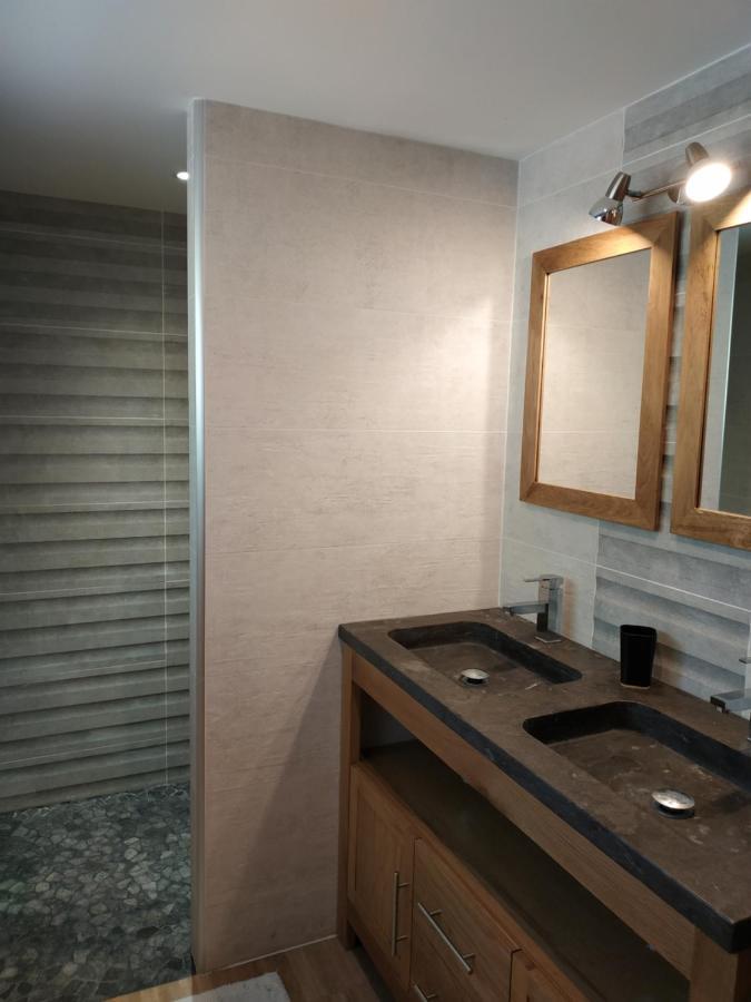 Villa Atelier 4**** รงซี-เลส์-แบ็งส์ ภายนอก รูปภาพ