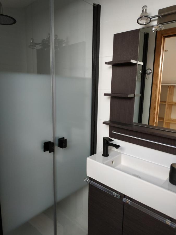 Villa Atelier 4**** รงซี-เลส์-แบ็งส์ ภายนอก รูปภาพ